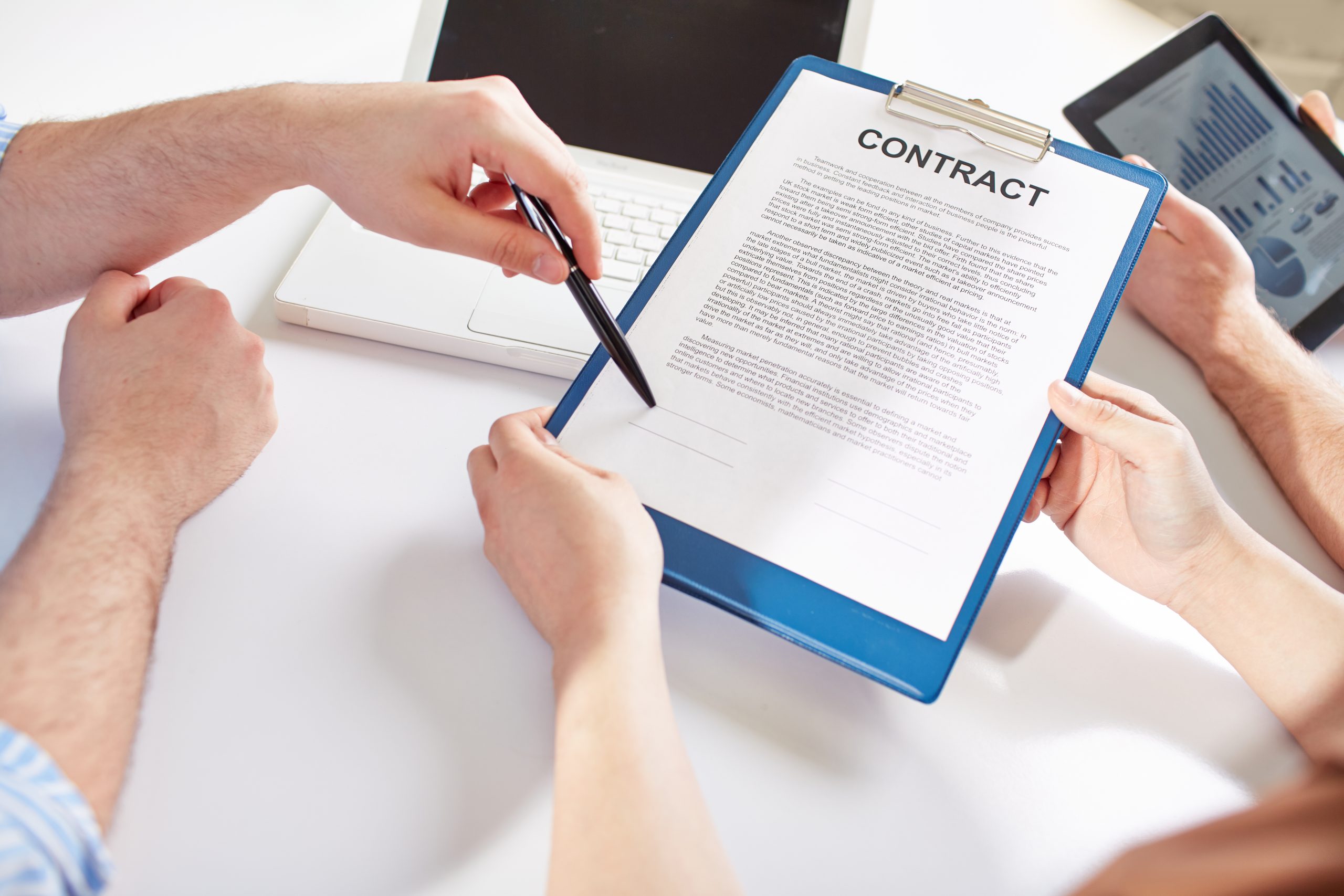 The process of signing new business contract